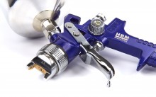 HBM Professionele 8-delige verfspuitenset met opbergkoffer, aluminium beker, universele sproeikop
