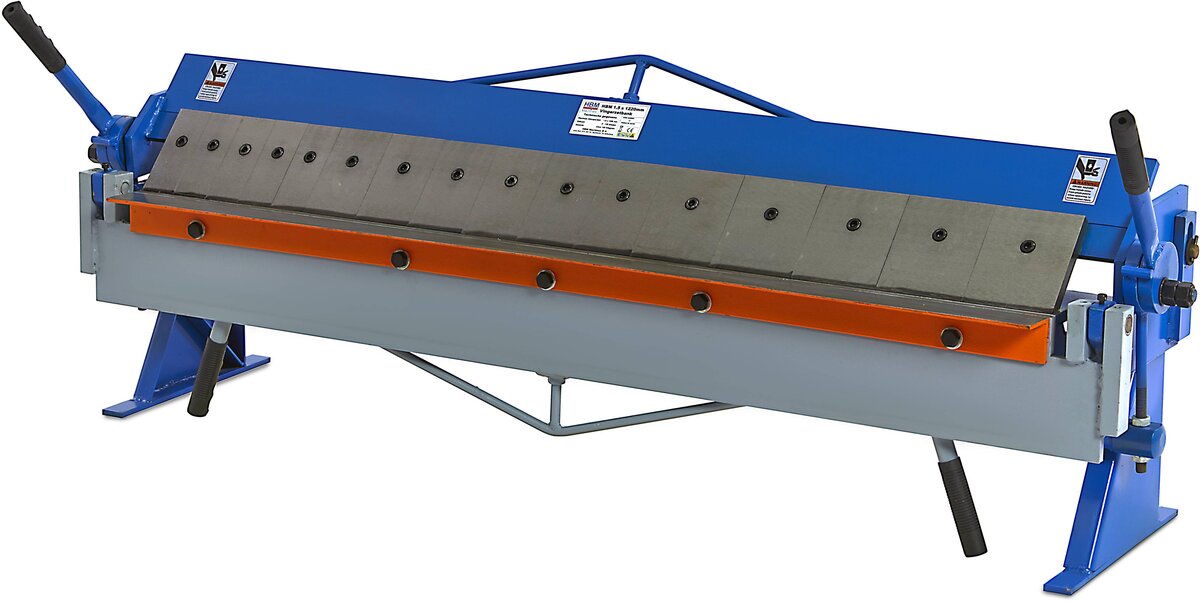 Profi-Blechbiegemaschine von HBM (1,5 mal 1220 Millimeter)