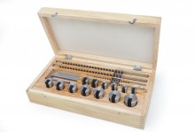 HBM Spiebaansteekset Model 2 voor metaal, 3,6 kg, houten koffer, 34 x 18 x 9 cm HBM Spiebaansteekset Model 2 voor metaal, 3,6 kg, houten koffer, 34 x 18 x 9 cm