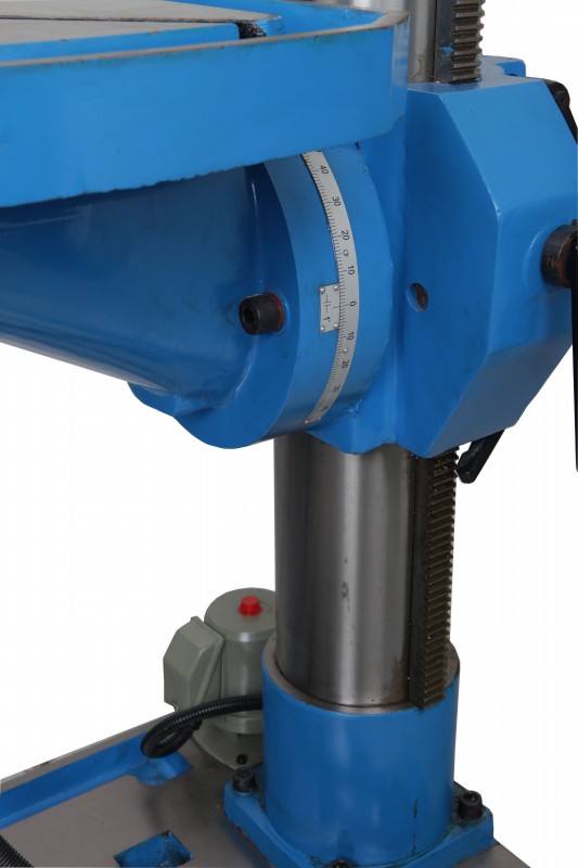 HBM 5040 boormachine/tapmachine met koelinstallatie, MC4, 1500 W, 400 V, 40 mm staal, uitlading 350 mm