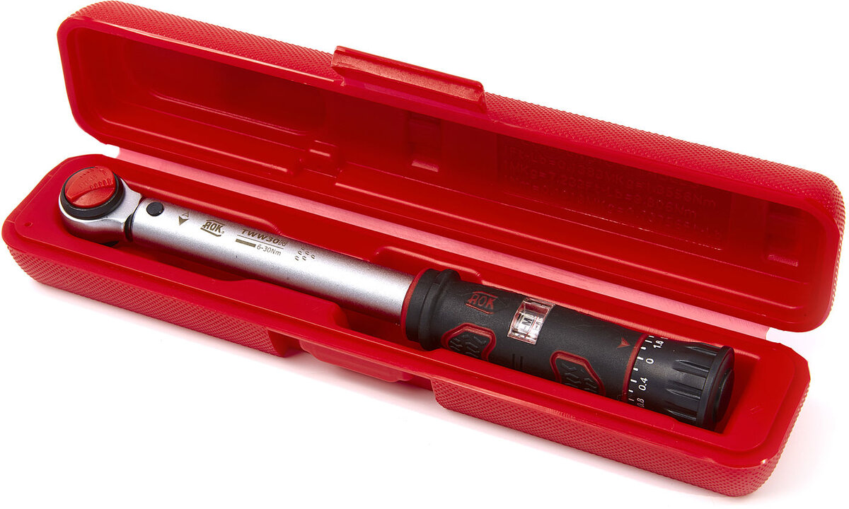 Aok 1/4 professionel momentnøgle 6-30 nm