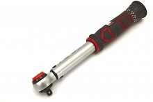 AOK momentsleutel 1/4 inch 3-15 Nm met opbergkoffer, lengte 19,3 cm, nauwkeurigheid 4% AOK momentsleutel 1/4 inch 3-15 Nm met opbergkoffer, lengte 19,3 cm, nauwkeurigheid 4%