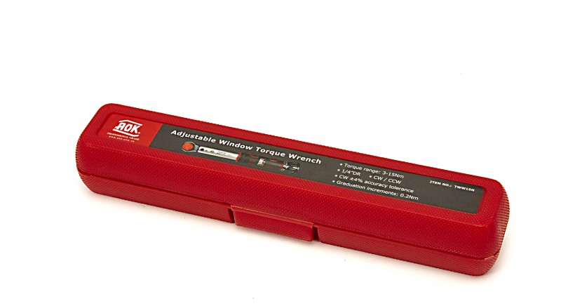 AOK momentsleutel 1/4 inch 3-15 Nm met opbergkoffer, lengte 19,3 cm, nauwkeurigheid 4% AOK momentsleutel 1/4 inch 3-15 Nm met opbergkoffer, lengte 19,3 cm, nauwkeurigheid 4%