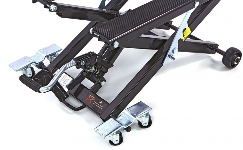 HBM Universel mobil motorlift sort, bæreevne 500 kg, platform 68 x 37 cm, 4 højder. HBM Universel mobil motorlift sort, bæreevne 500 kg, platform 68 x 37 cm, 4 højder.