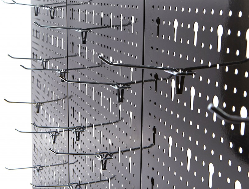 HBM stalen gereedschapswand 120x60 cm met 18 haken, 50 kg draagvermogen HBM stalen gereedschapswand 120x60 cm met 18 haken, 50 kg draagvermogen