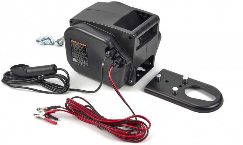 HBM draagbare elektrische lier 12V 900 kg IP55 staalkabel 9 m
