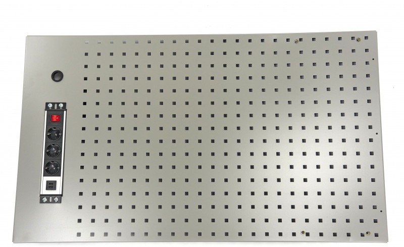 HBM gereedschapsbord 105 x 61 cm met stekkerdoos voor werkplaatsinrichting