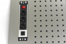 HBM gereedschapsbord 105 x 61 cm met stekkerdoos voor werkplaatsinrichting