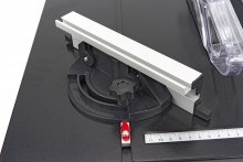 HBM tafelcirkelzaagmachine 800 W 230 V 2950 rpm 43 mm zaagdiepte 22 mm bij 45° stofafzuiging 30 mm
