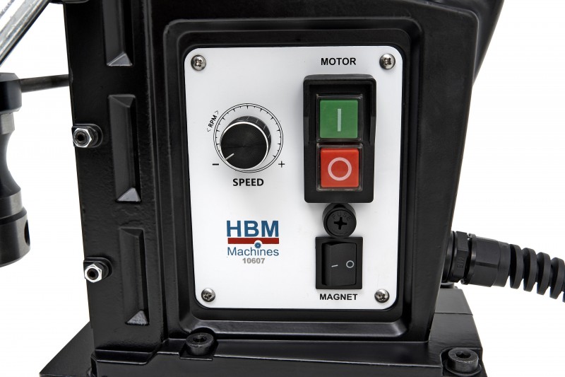 HBM Professionel Magnetboremaskine 80 mm, Variabel Hastighed, 16.700 N, 1.950 W, 230 V HBM Professionel Magnetboremaskine 80 mm, Variabel Hastighed, 16.700 N, 1.950 W, 230 V