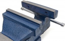 HBM Profi Bankschroef 125 mm met Draaibaar Onderstel, Maximale Opening 110 mm, Hoogte 145 mm