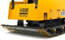 HBM Professionele 13 PK Reversible Trilplaat 820 x 650 mm 38 kN incl. Wielenset en Bestrating Beschermplaat