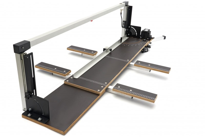 HBM 200 W schuimsnijder met poten, 1370 mm snijlengte, 230 V, 90° snijhoek