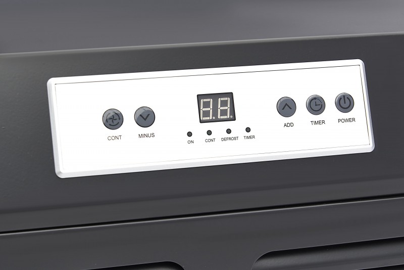 HBM professionel byggetørrer luftaffugter 90 liter/dag 1080 watt digital på hjul R290. HBM professionel byggetørrer luftaffugter 90 liter/dag 1080 watt digital på hjul R290.