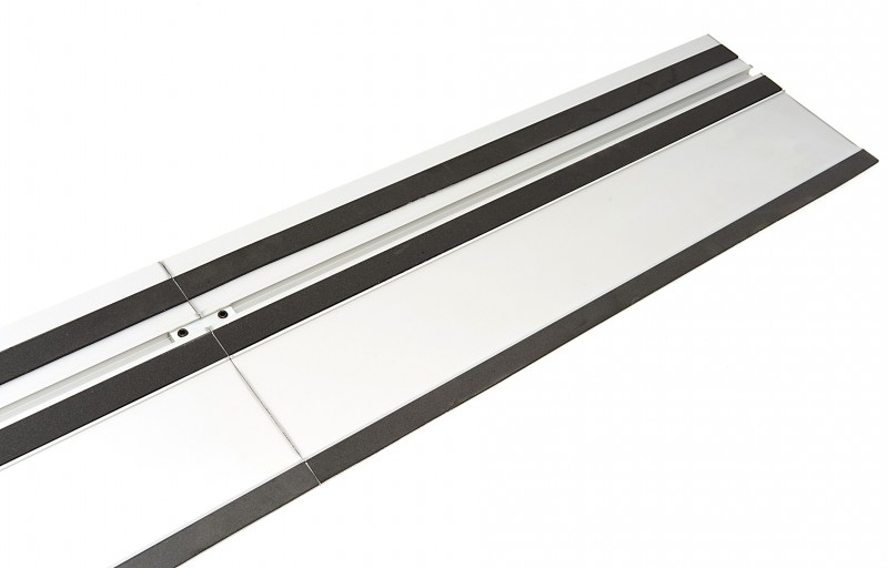 HBM vandkølet sten håndsavmaskine 1400 W, savklinge 125 mm, 45°, snitdybde 30 mm, 230 V HBM vandkølet sten håndsavmaskine 1400 W, savklinge 125 mm, 45°, snitdybde 30 mm, 230 V