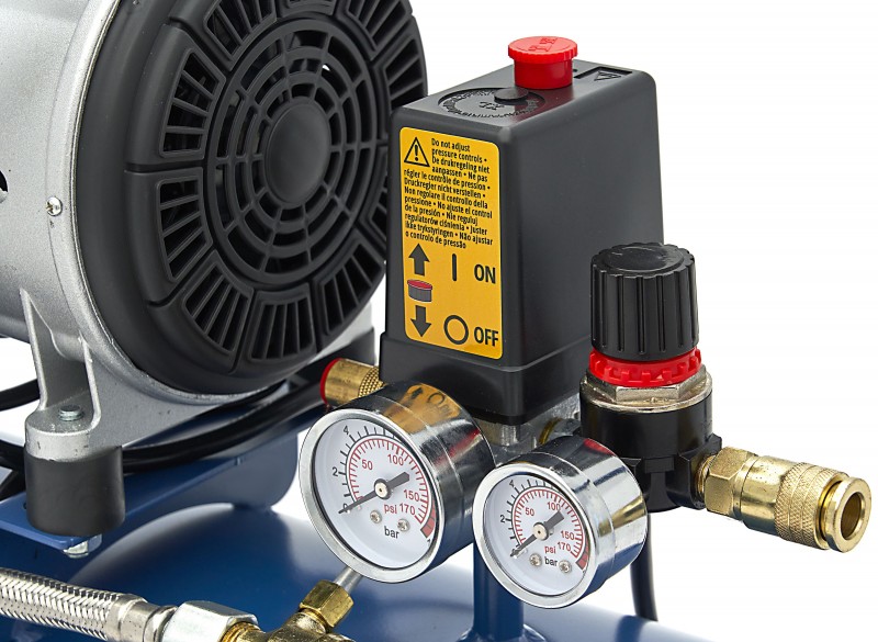 HBM Olievrije Stille Compressor 50 Liter