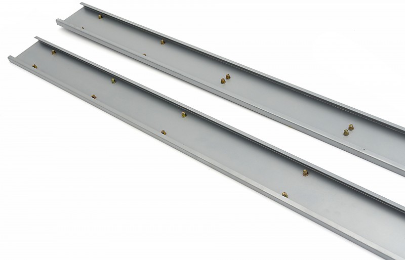 HBM Deluxe Koppelstukkenset voor hoekopstelling 195,5 cm, 10 cm breed, 1,8 mm voor gereedschapsborden en werkplaatskasten HBM Deluxe Koppelstukkenset voor hoekopstelling 195,5 cm, 10 cm breed, 1,8 mm voor gereedschapsborden en werkplaatskasten