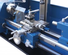 HBM metaaldraaibank BF16 250 x 550 mm, 230 V, 1100 W, 2250 rpm, boorcapaciteit 16 mm, draadsnijden 0,4-3,5 mm
