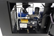 HBM Schroefcompressor 5 pk met 160 liter luchttank