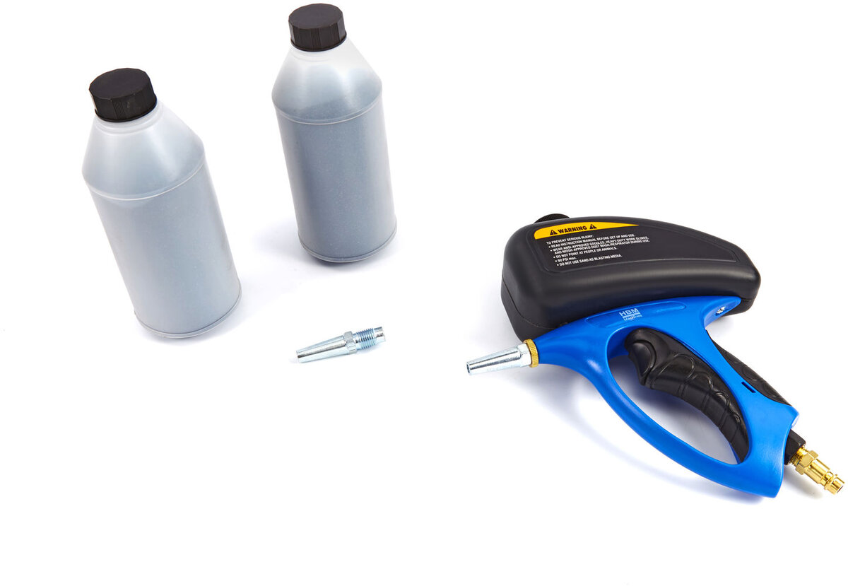 HBM Spot Blasting Gun, inkludert 2 kg Gritt og 2 dyser HBM Spot Blasting Gun, inkludert 2 kg Gritt og 2 dyser