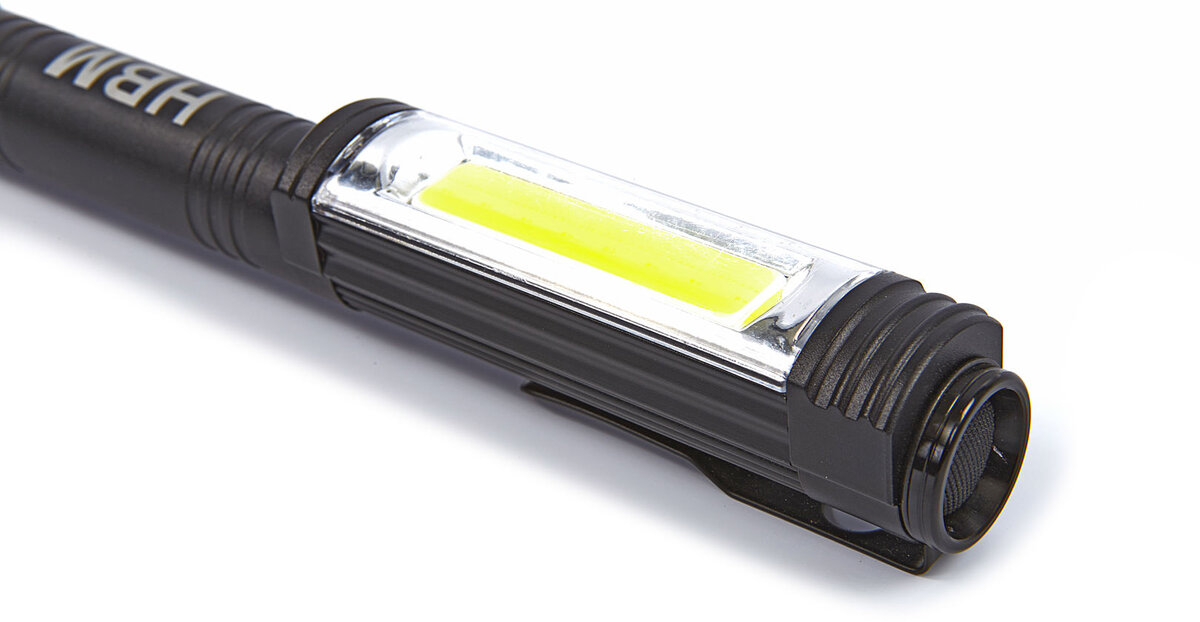 Hbm professionel LED aluminium mini lommelygte med magnetisk base 400 lumen Hbm professionel LED aluminium mini lommelygte med magnetisk base 400 lumen