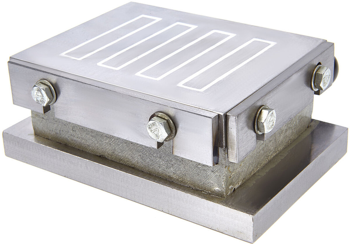 HBM magnetisk bord 100 x 125 mm.