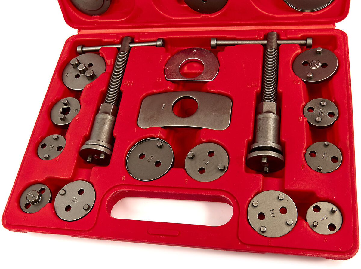 HBM 21-piece universal brake piston reset set