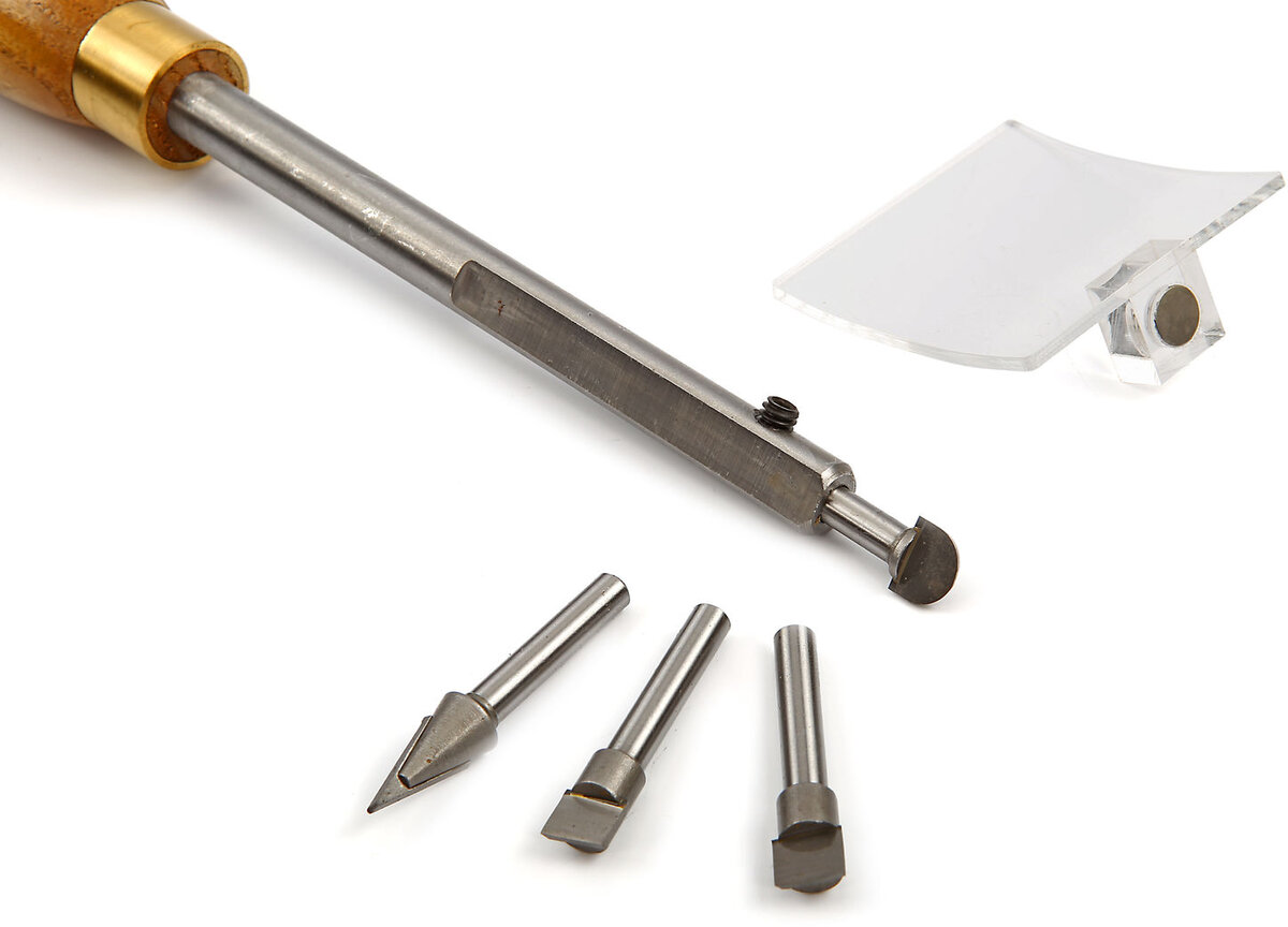 HBM Wood Turning Tool med 4 forskjellige HM-poeng HBM Wood Turning Tool med 4 forskjellige HM-poeng