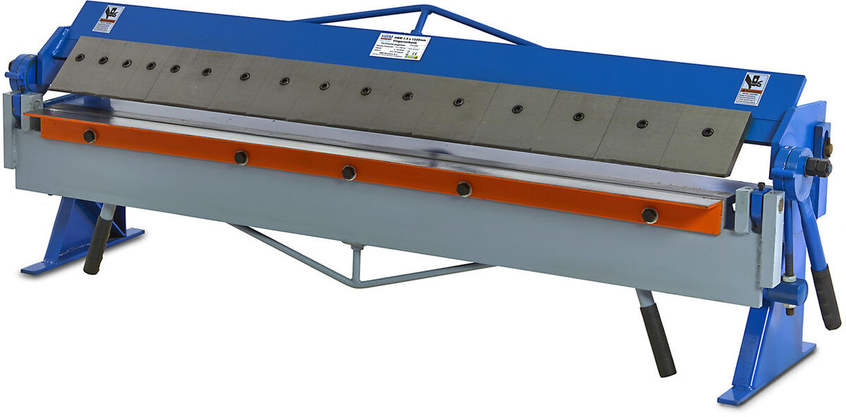 Profi-Blechbiegemaschine von HBM (1,5 mal 1220 Millimeter)