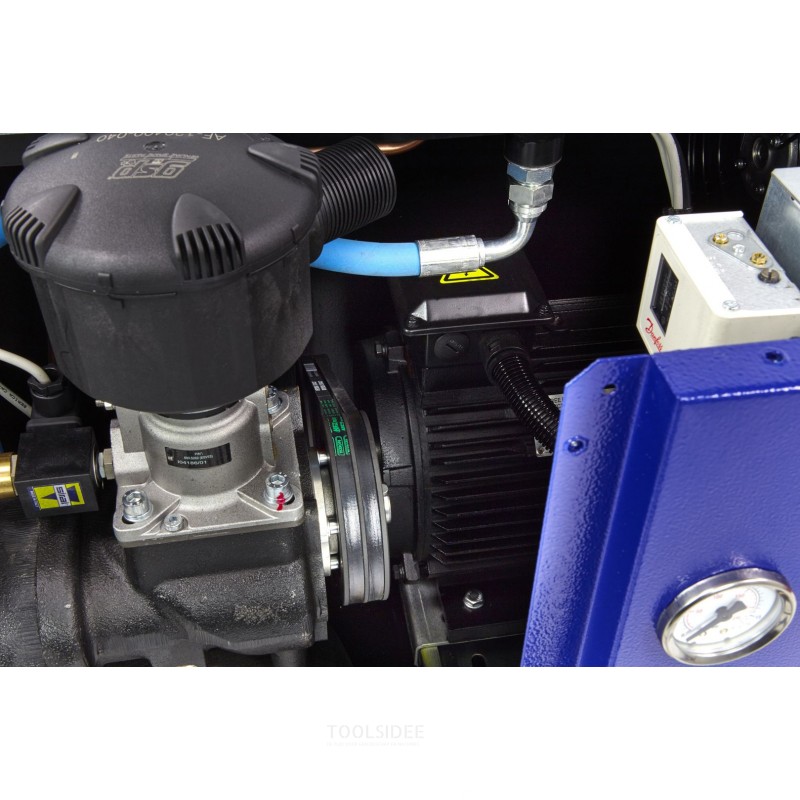 Michelin rsx 30 hp screw compressor