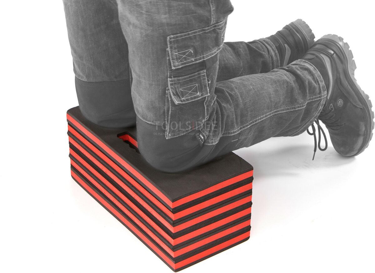 HBM 120 x 42 cm Skummadrass, knepute, seteblokk