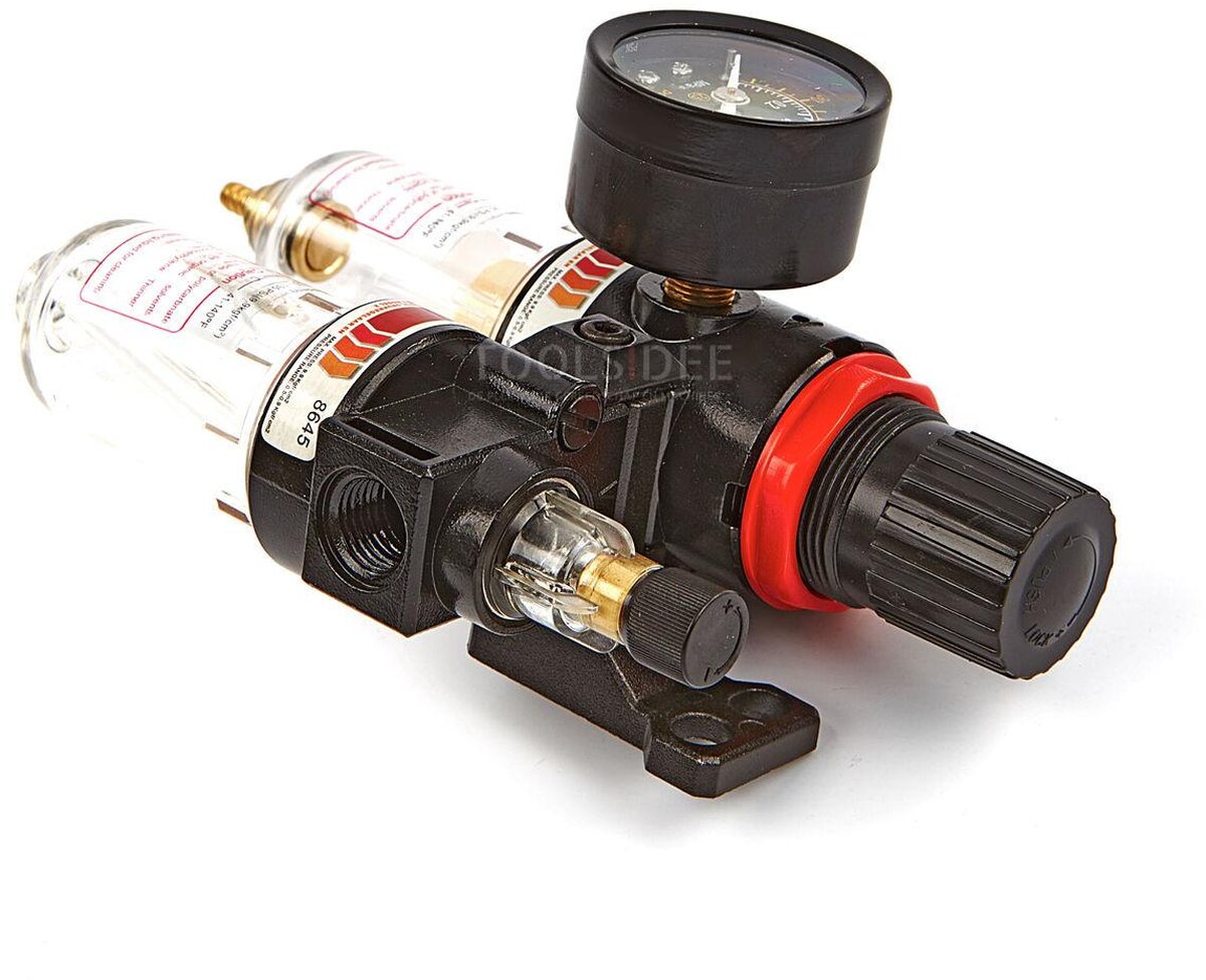 HBM avfukter, trykkregulator og oljeverngjennomføringsmodell 2