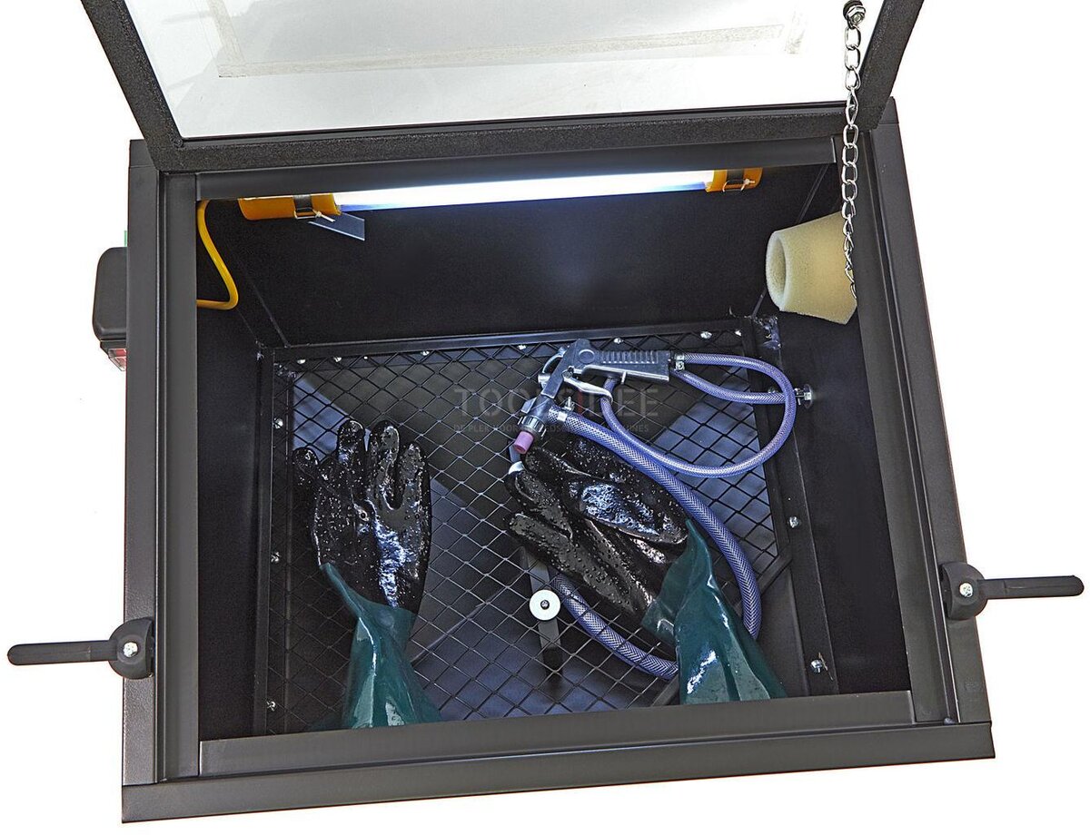 HBM SBC 90 Blast Cabin musta