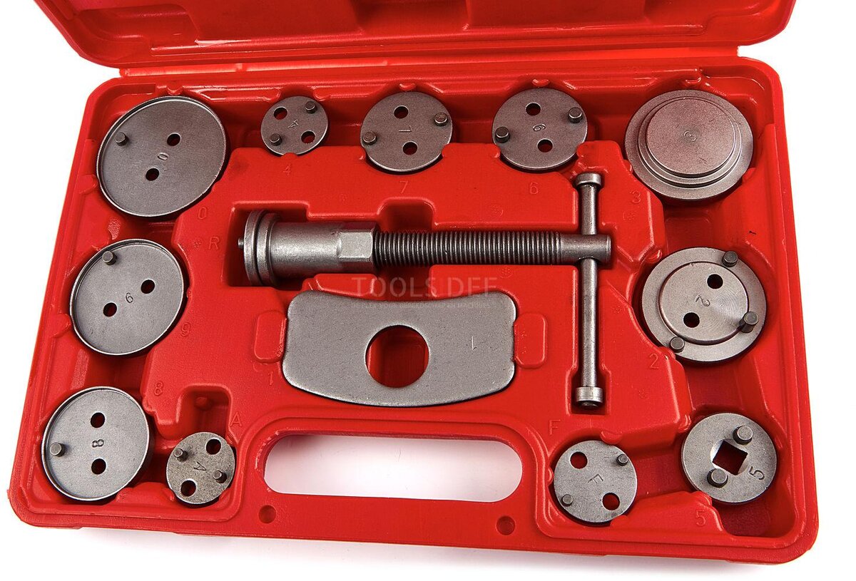 HBM 13 Piece Universal Brake Stempel Reset Set